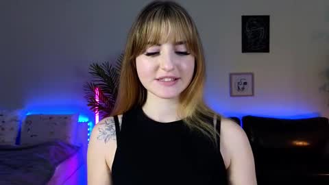 Christy online show from 03-06-25, 01:03