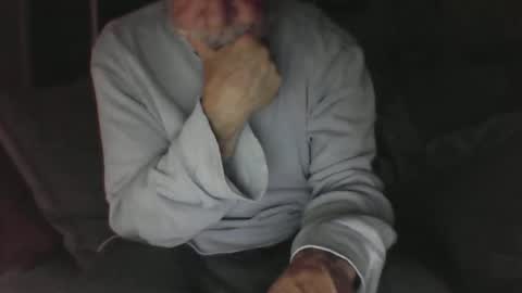 Snapshot of old_bald63 chatting on 11-30-25, 07:45 old_bald63 online show from 11-30-25, 07:45