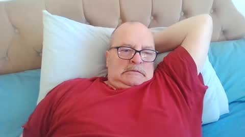 old_fkr online show from 12-19-24, 10:34