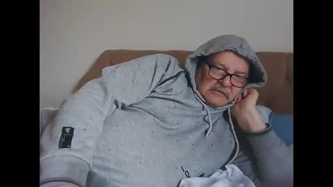 Snapshot of old_fkrr_ chatting on 11-12-25, 10:48 old_fkrr_ online show from 11-12-25, 10:48