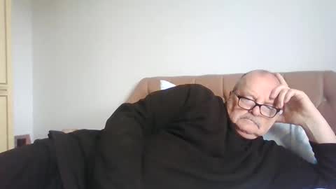 Snapshot of old_fkrr_ chatting on 11-17-25, 10:54 old_fkrr_ online show from 11-17-25, 10:54