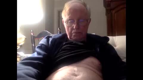 Snapshot of oldasthehills chatting on 10-23-25, 01:27 oldasthehills online show from 10-23-25, 01:27