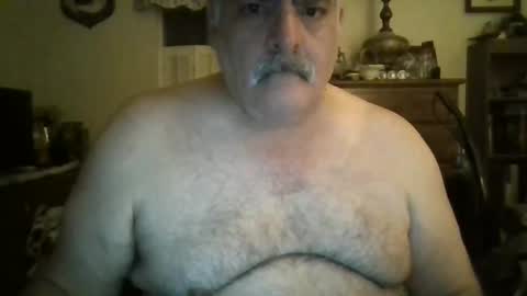 Snapshot of oldcockforyngladies chatting on 02-01-25, 10:15 oldcockforyngladies online show from 02-01-25, 10:15