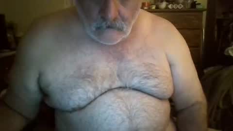 Snapshot of oldcockforyngladies chatting on 11-30-25, 11:47 oldcockforyngladies online show from 11-30-25, 11:47