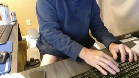 Snapshot of olderandwiser chatting on 11-19-25, 04:23 Older and Wiser online show from 11-19-25, 04:23