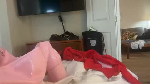 Snapshot of olderyeterotic chatting on 03-26-26, 10:26 olderyeterotic online show from 03-26-26, 10:26