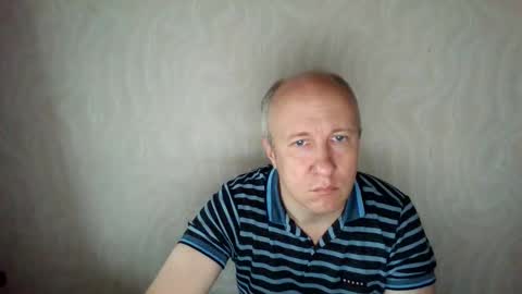 Snapshot of oleg365 chatting on 10-09-25, 06:00 figaro online show from 10-09-25, 06:00