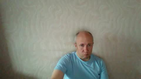 Snapshot of oleg365 chatting on 11-23-25, 12:16 figaro online show from 11-23-25, 12:16