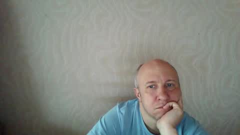 Snapshot of oleg365 chatting on 01-13-26, 09:03 figaro online show from 01-13-26, 09:03