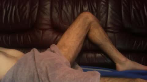 Snapshot of olegold2026 chatting on 10-17-25, 11:24 olegold2026 online show from 10-17-25, 11:24