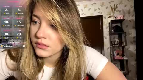 Snapshot of oletaguinyard chatting on 11-27-25, 04:20 Kem online show from 11-27-25, 04:20