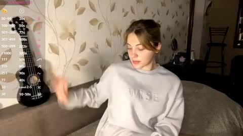 Snapshot of oletaguinyard chatting on 11-29-25, 05:16 Kem online show from 11-29-25, 05:16