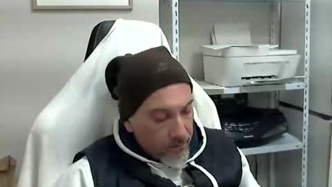 olimpio1230 online show from 12-11-24, 08:39