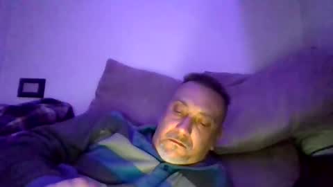 olimpio1230 online show from 02-14-25, 08:26