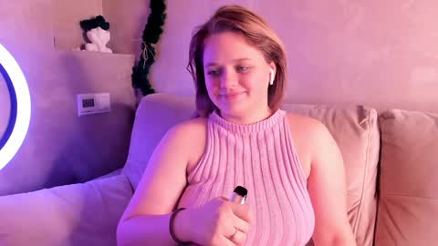 Snapshot of olisyasweet chatting on 01-03-25, 08:01 olisyasweet online show from 01-03-25, 08:01