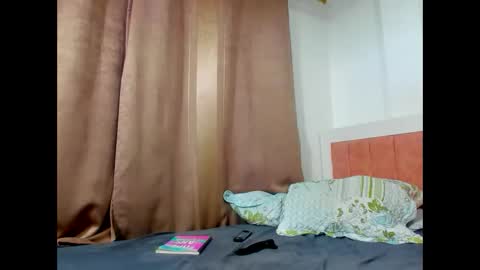 olivahot30 online show from 02-07-25, 11:45