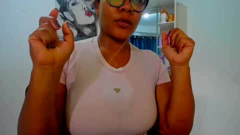olivahot30 online show from 09-11-25, 03:56