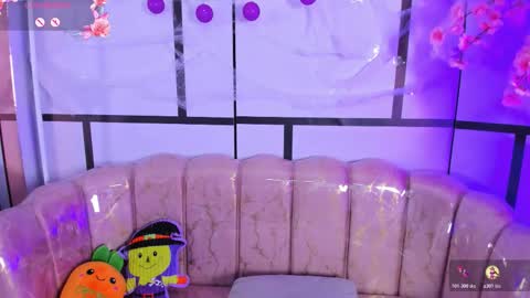 olive  online show from 10-31-25, 05:19