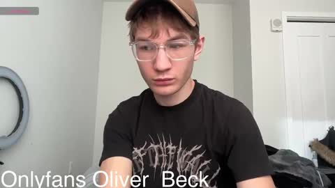 Snapshot of oliver_beck chatting on 11-16-25, 07:41 Oliver Beck online show from 11-16-25, 07:41