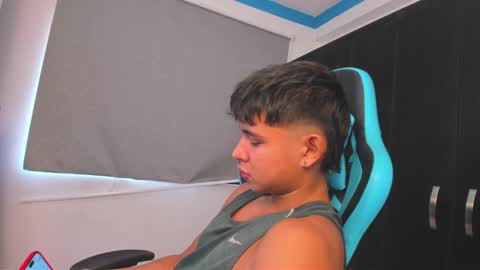 Oliver bray online show from 10-24-25, 06:26