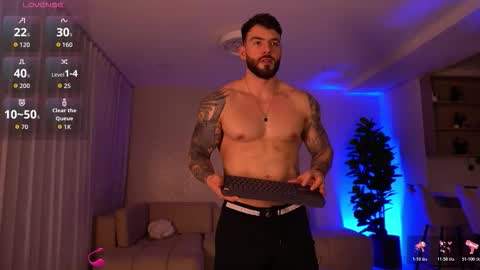 Snapshot of oliver_colt__ chatting on 10-22-25, 11:26 oliver_colt__ online show from 10-22-25, 11:26