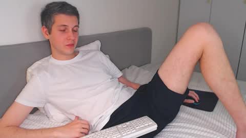 Oliver online show from 01-14-26, 05:51