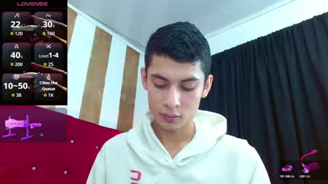 Oliver  Smith online show from 10-23-25, 03:44