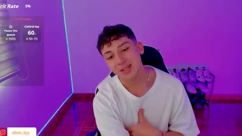 oliveeer online show from 09-24-25, 06:33