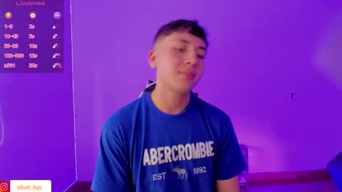 oliveeer online show from 12-19-25, 06:59