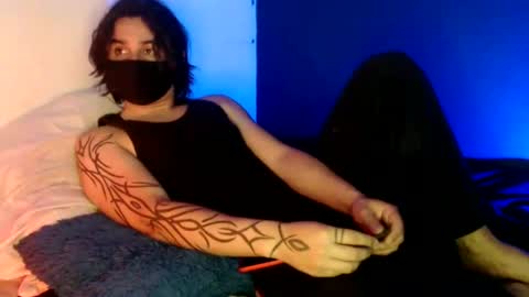 Snapshot of oliver_laid_2023 chatting on 01-12-25, 08:36 oliver_laid_2023 online show from 01-12-25, 08:36