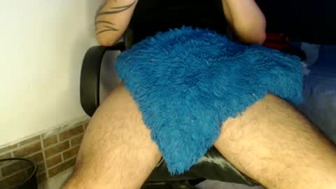Snapshot of oliver_laid_2023 chatting on 02-12-25, 06:29 oliver_laid_2023 online show from 02-12-25, 06:29