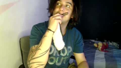 Snapshot of oliver_laid_2023 chatting on 02-12-25, 10:59 oliver_laid_2023 online show from 02-12-25, 10:59
