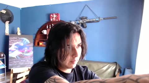 Snapshot of oliver_laid_2023 chatting on 09-15-25, 04:29 oliver_laid_2023 online show from 09-15-25, 04:29