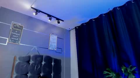 oliver mr  online show from 10-17-25, 08:44