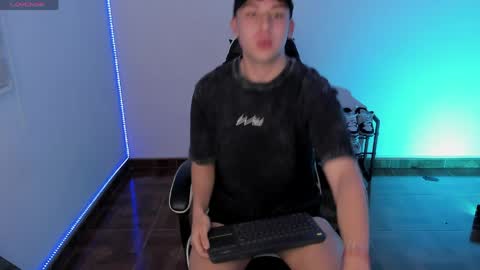 OLIVER online show from 04-02-26, 11:46