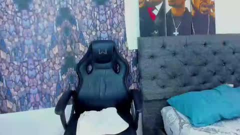 Snapshot of oliver_smith_2 chatting on 02-22-25, 05:13 oliver_smith_2 online show from 02-22-25, 05:13