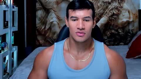 oliver_tommy online show from 11-05-25, 01:11