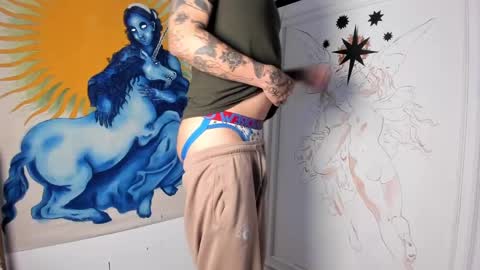 Snapshot of oliver_usher chatting on 01-16-25, 11:37 Mr Blue Sky online show from 01-16-25, 11:37