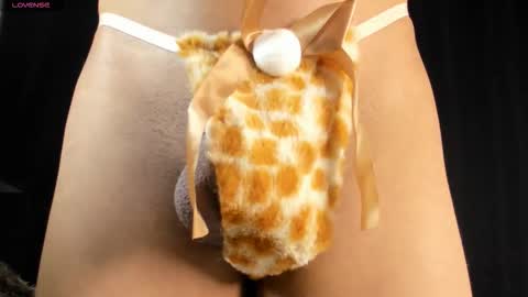 Oliver  online show from 10-30-25, 10:06