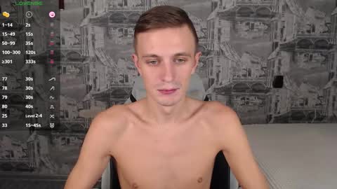 Snapshot of oliverfresh chatting on 02-26-26, 09:19 Oliver online show from 02-26-26, 09:19