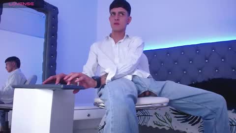 Oliver Koch online show from 12-08-24, 03:21