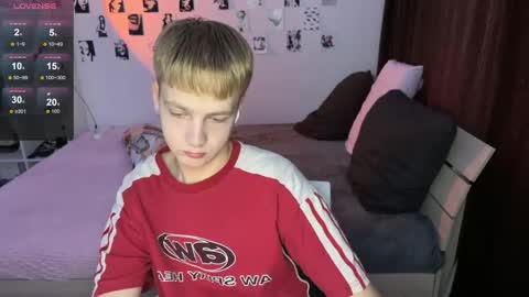 oliver online show from 09-24-25, 09:23