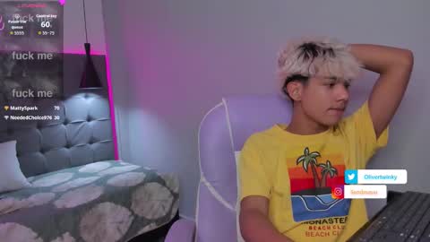 Snapshot of olivertwinky_ chatting on 11-05-25, 02:50 Oliver online show from 11-05-25, 02:50