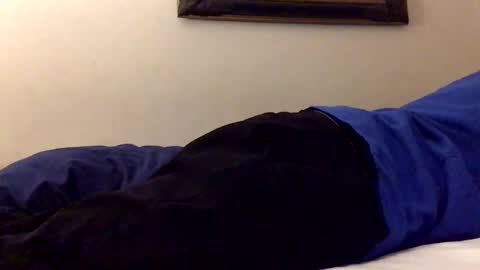 Snapshot of olivertwist1273 chatting on 12-22-24, 04:17 olivertwist1273 online show from 12-22-24, 04:17