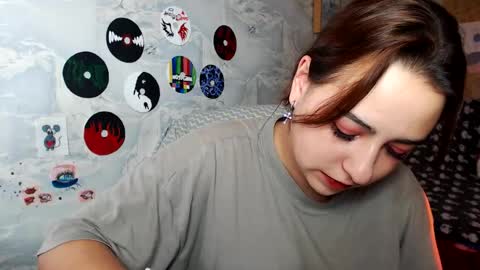 Snapshot of olivia_defo chatting on 09-18-25, 11:56 olivia_defo online show from 09-18-25, 11:56