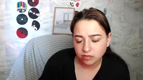 Snapshot of olivia_defo chatting on 10-01-25, 07:03 olivia_defo online show from 10-01-25, 07:03