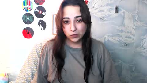 Snapshot of olivia_defo chatting on 10-03-25, 12:02 olivia_defo online show from 10-03-25, 12:02