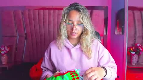  OLIVIA  online show from 12-26-24, 03:49