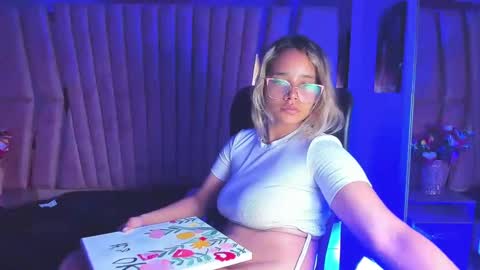  OLIVIA  online show from 12-30-24, 10:32