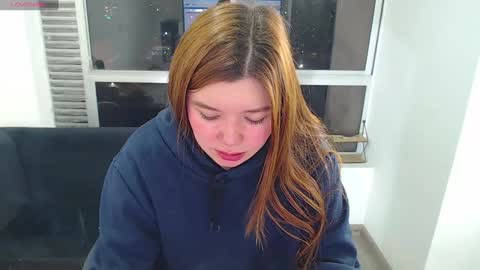 olivia_martine online show from 12-02-24, 05:26